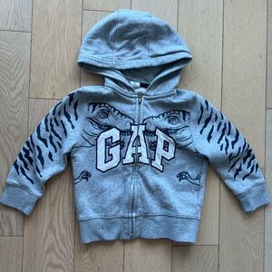 Gap boy size 4T hooded zip up sweatshirt with logo and dinosaur print